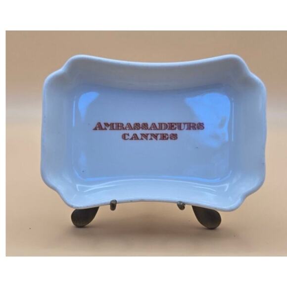 A Charming Ambassadeurs Cannes Vintage Ashtray or Trinket Tray - Picture 1 of 5